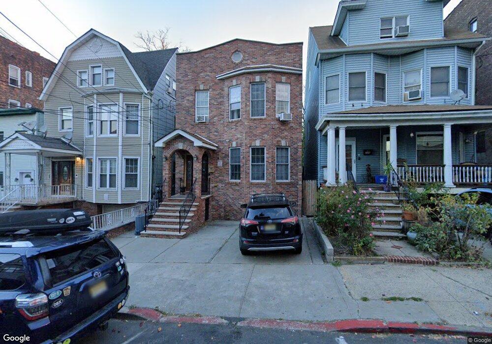 228 Jewett Ave, Jersey City, NJ 07304 - photo 1
