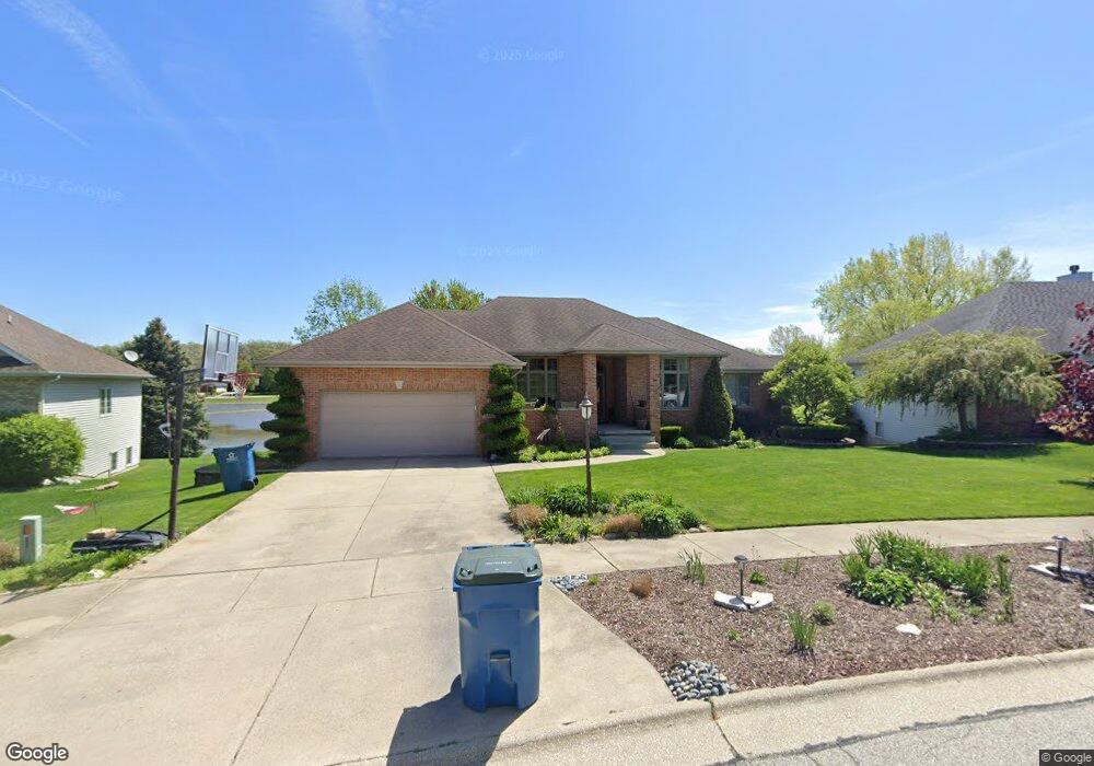 1030 Doe Path Ln, Crown Point, IN 46307 - photo 1