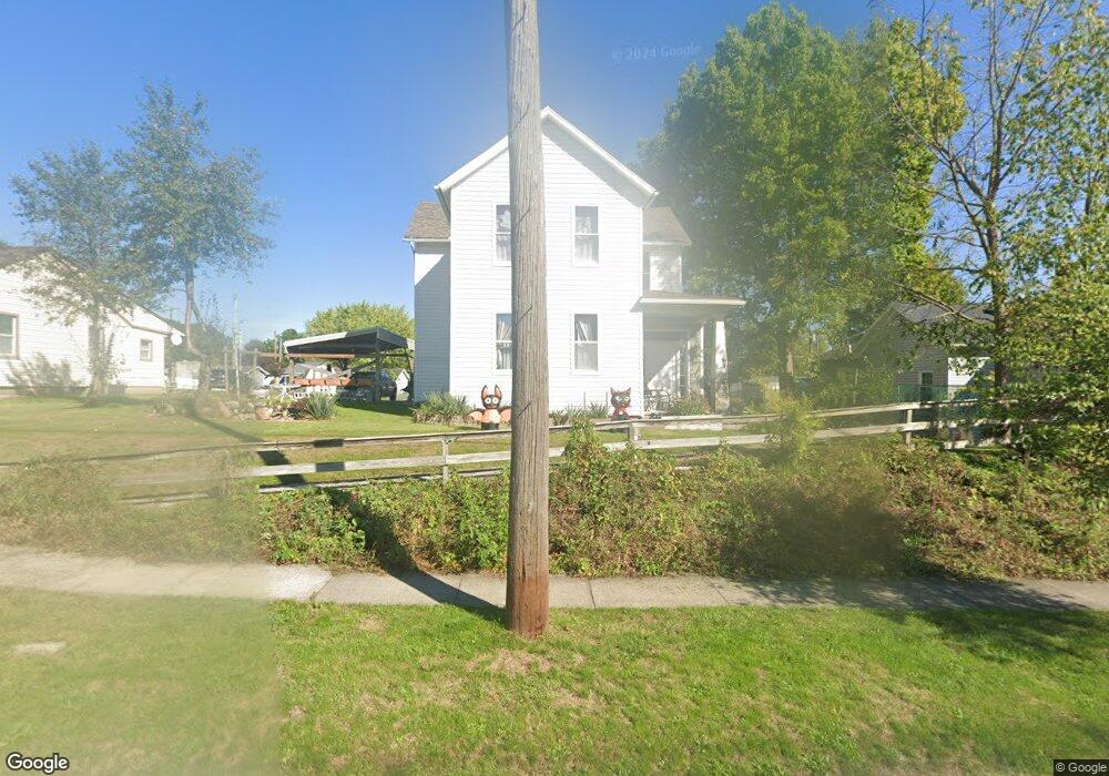 510 Murray St, Wapakoneta, OH 45895 - photo 1