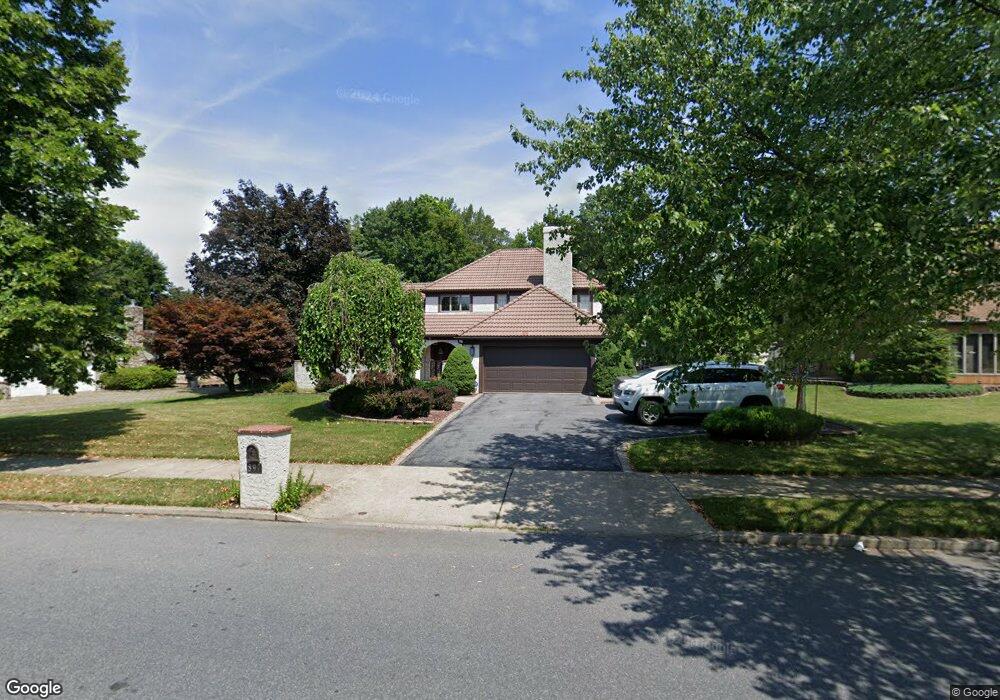 897 Barnsdale Rd, Bethlehem, PA 18017 - photo 1