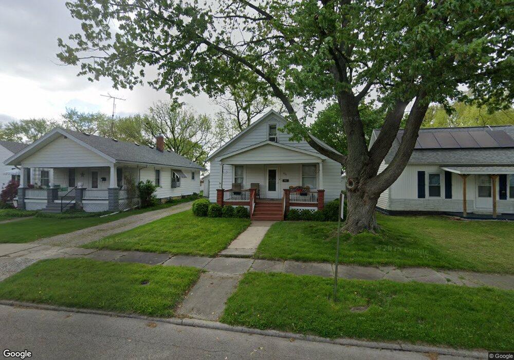 620 N Hamilton St, Lincoln, IL 62656 - photo 1