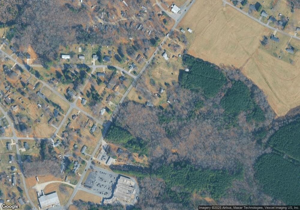 654 Turnersburg Hwy, Statesville, NC 28625 - photo 1