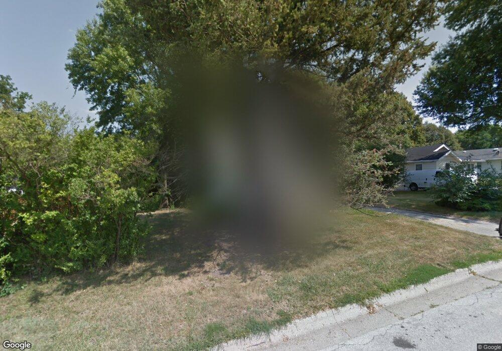 5827 Carpenter Ave, Des Moines, IA 50311 - photo 1