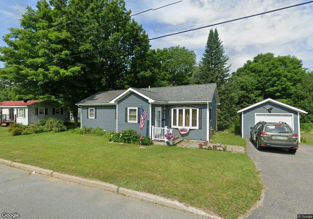 230 Sunset Dr, Saint Johnsbury, VT 05819 - photo 1