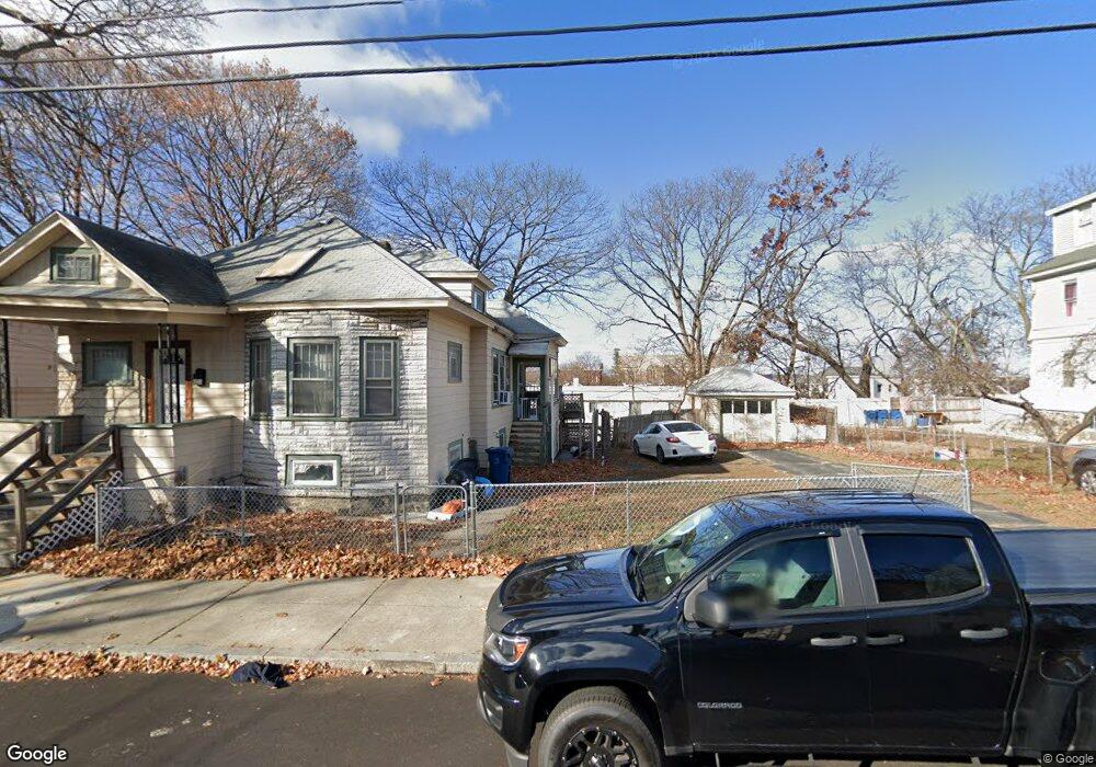 21 Kenneth St, Lawrence, MA 01843 - photo 1