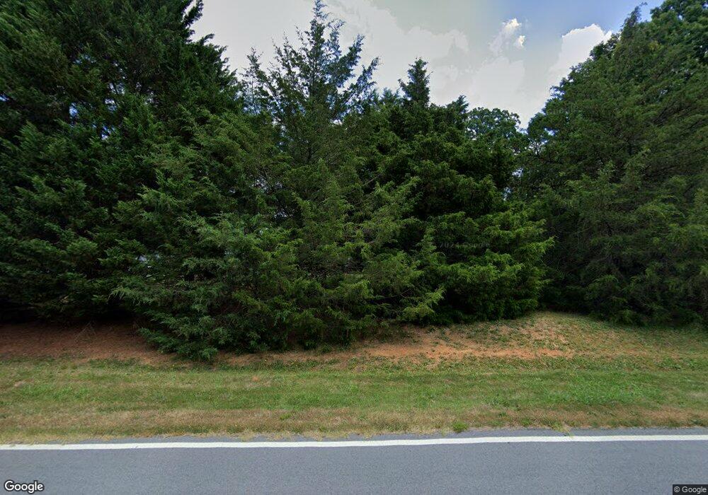 5931 Picketts Mill Rd, Seagrove, NC 27341 - photo 1