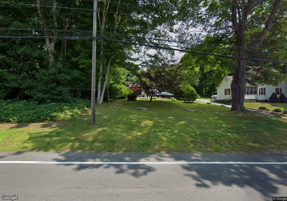 422 Norwich Rd, Plainfield, CT 06374 - photo 1