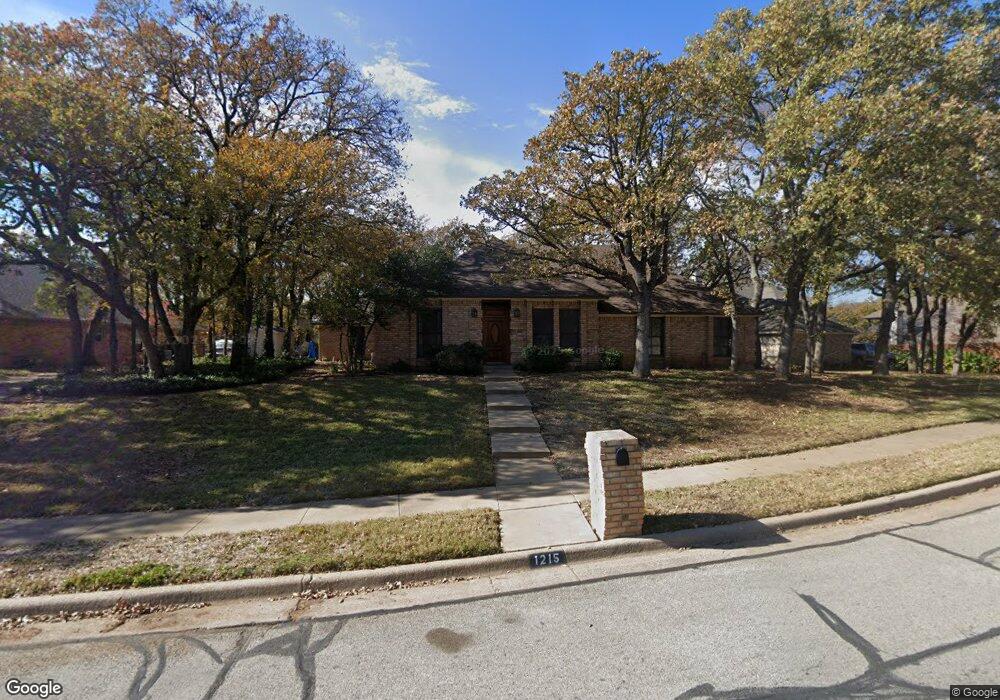 1215 Circle Ln, Bedford, TX 76022 - photo 1