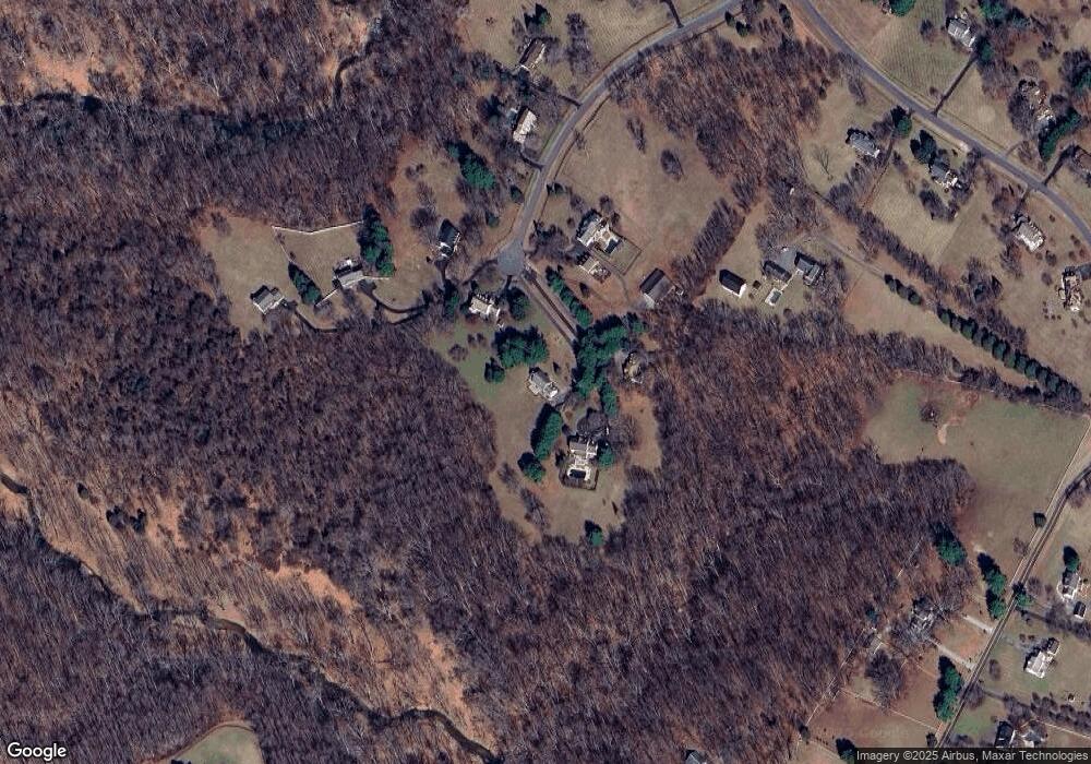 22222 Creekview Dr, Gaithersburg, MD 20882 - photo 1