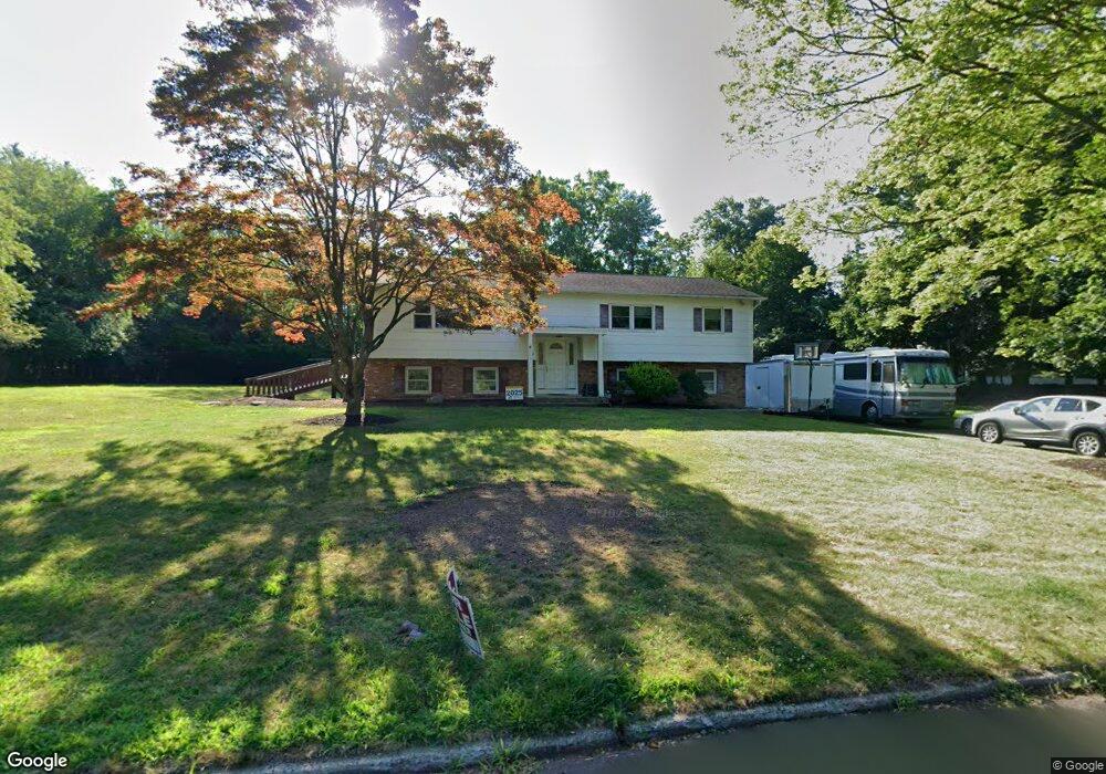 8 Hampton Rd, Airmont, NY 10901 - photo 1