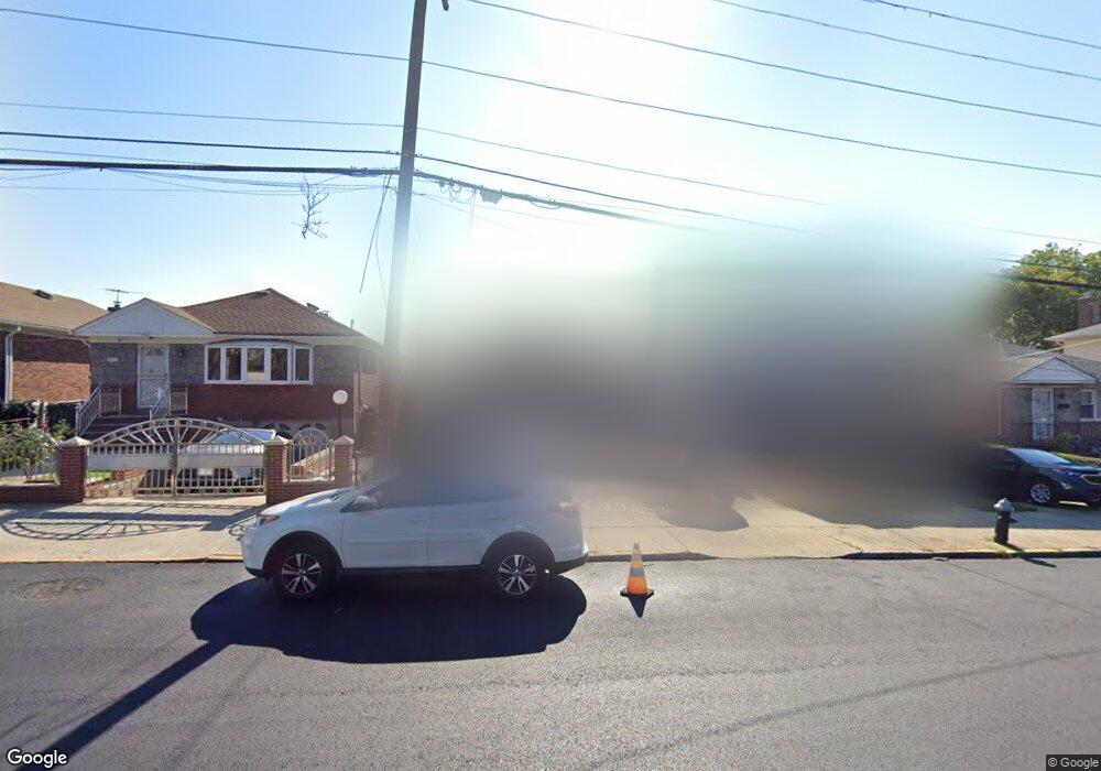 6541 164th St, Fresh Meadows, NY 11365 - photo 1