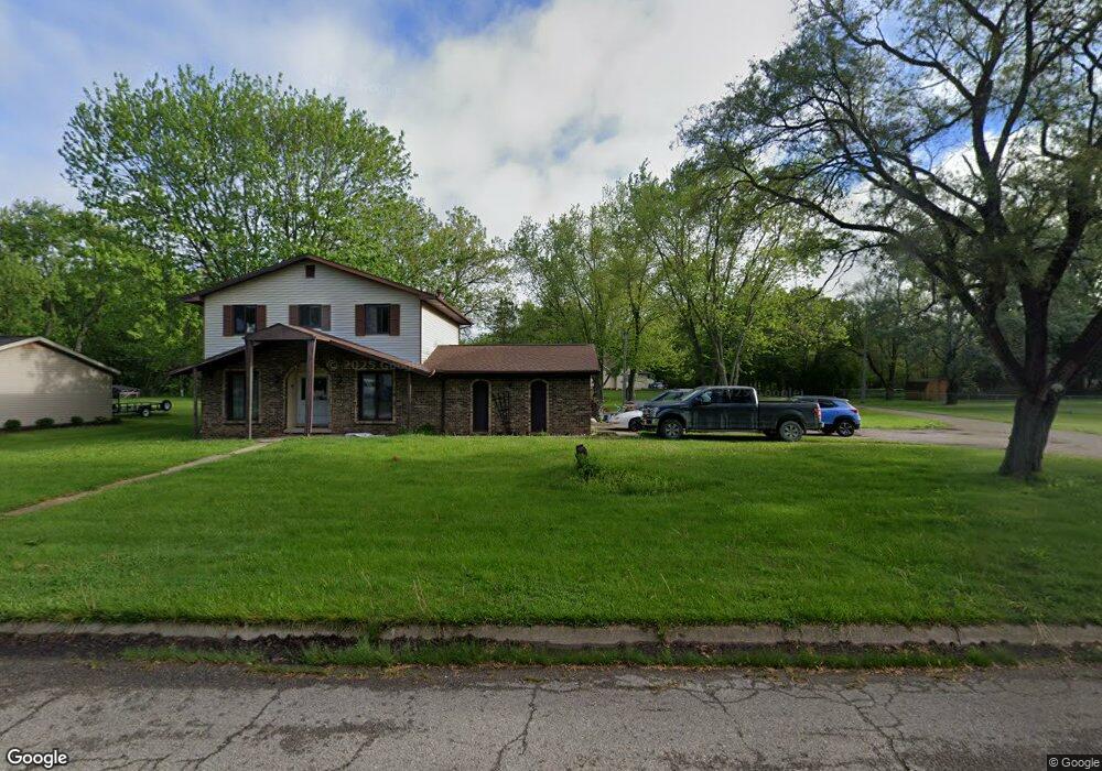 7048 Partridge Dr, Flushing, MI 48433 - photo 1