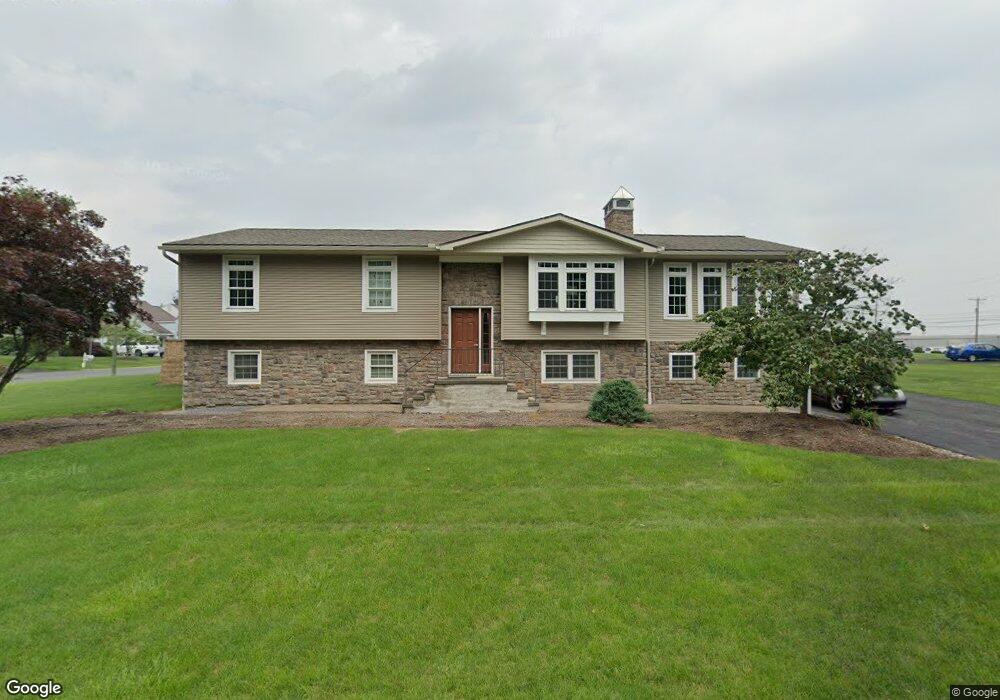 1008 William Penn Dr, Lewisburg, PA 17837 - photo 1