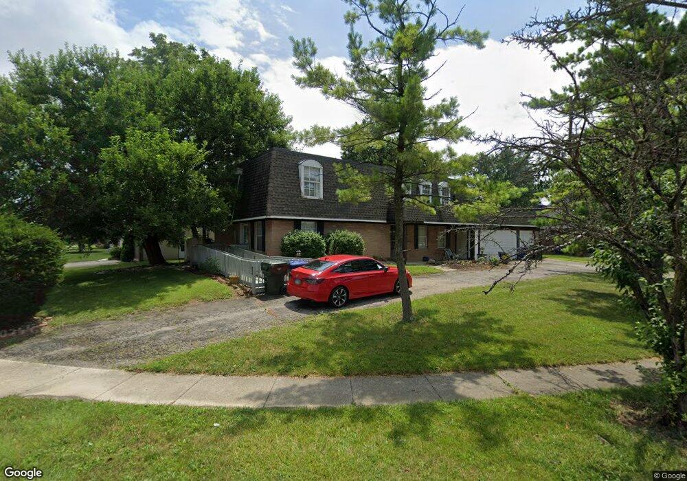 4844 Moreland Dr W, Columbus, OH 43220 - photo 1