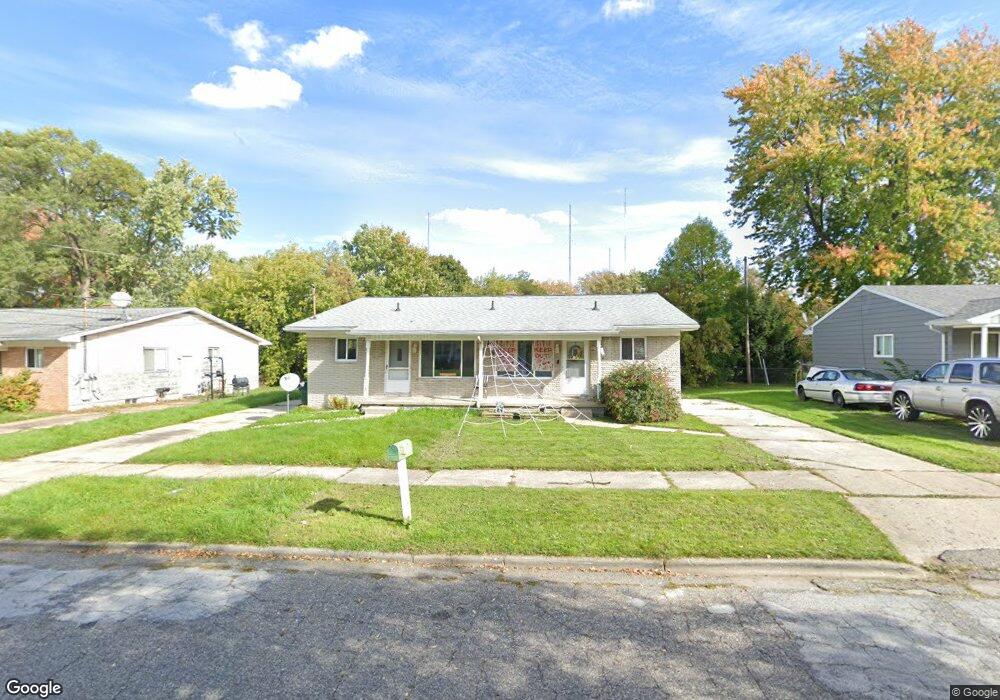 4015 Burchfield Dr, Lansing, MI 48910 - photo 1