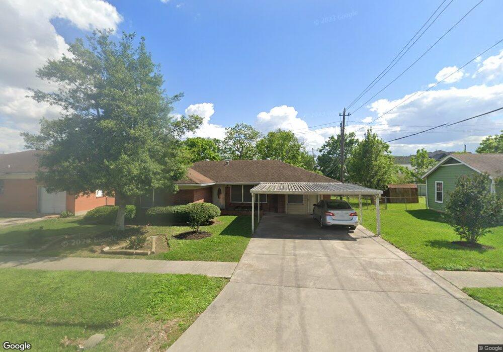 430 Barkley St, Houston, TX 77022 - photo 1