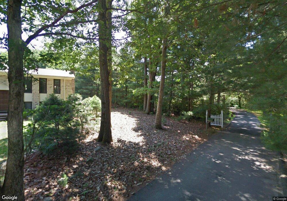 26 Sturbridge Ave, Greenville, RI 02828 - photo 1