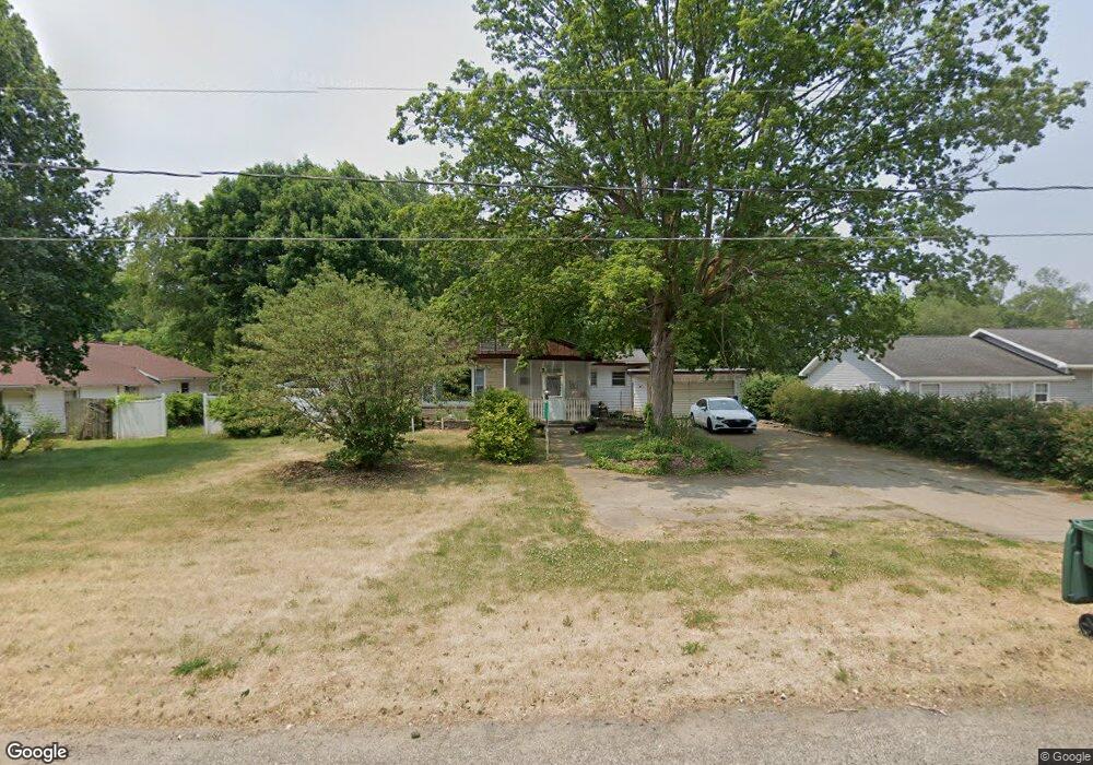 69800 Sunnyfield Rd, Sturgis, MI 49091 - photo 1