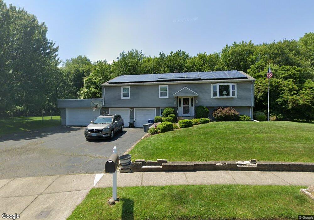37 Alexander Dr, West Haven, CT 06516 - photo 1