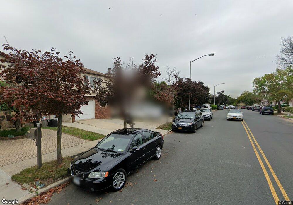 109 Cotter Ave, Staten Island, NY 10306 - photo 1