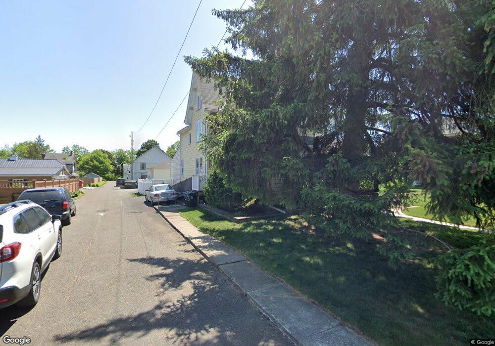 31 S 10th St, Quakertown, PA 18951 - photo 1
