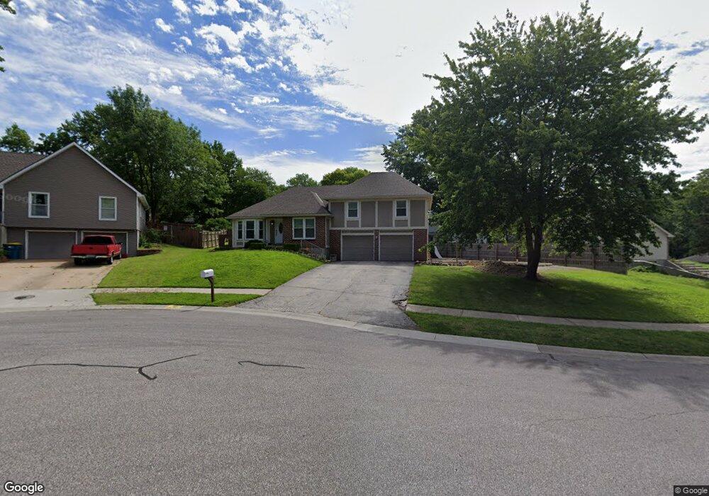 12406 W 70th St, Shawnee, KS 66216 - photo 1