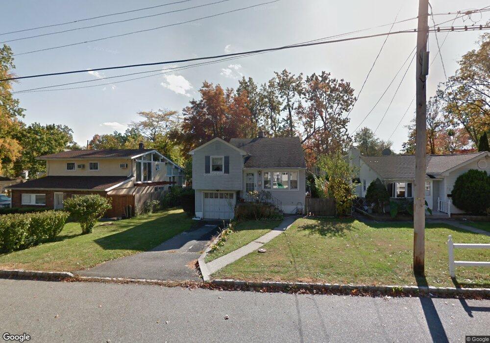 127 Chesapeake Ave, Lake Hiawatha, NJ 07034 - photo 1