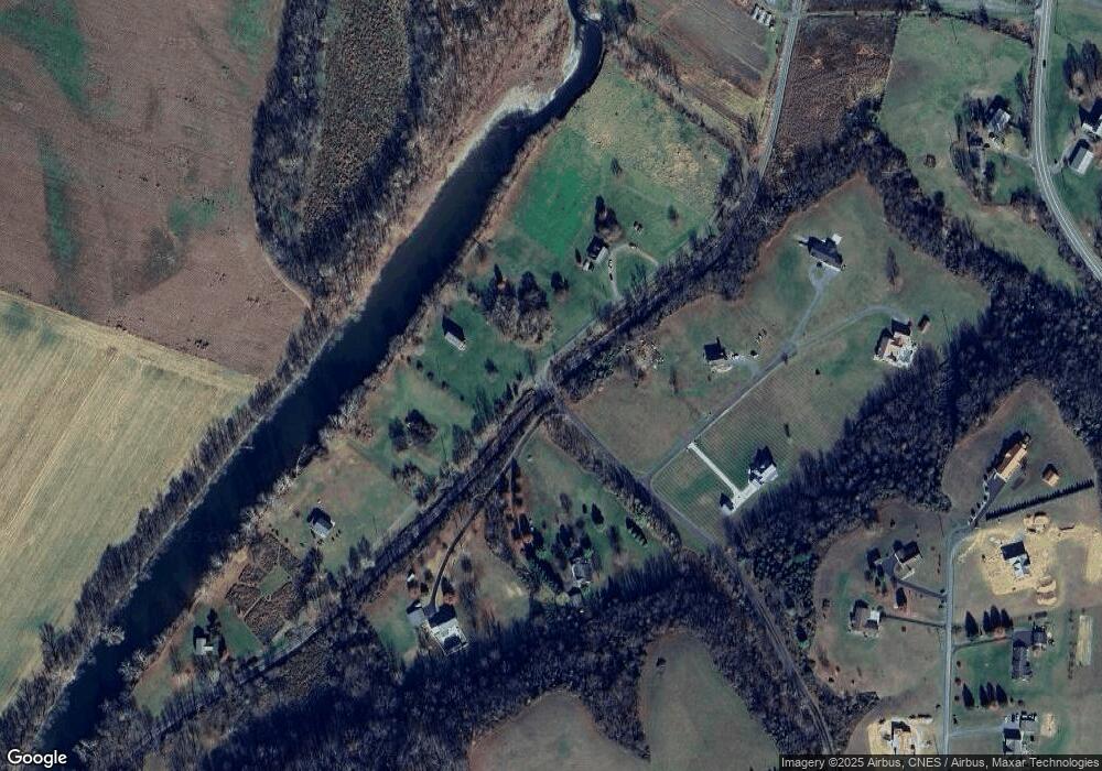 41 Riverside Dr, Moorefield, WV 26836 - photo 1