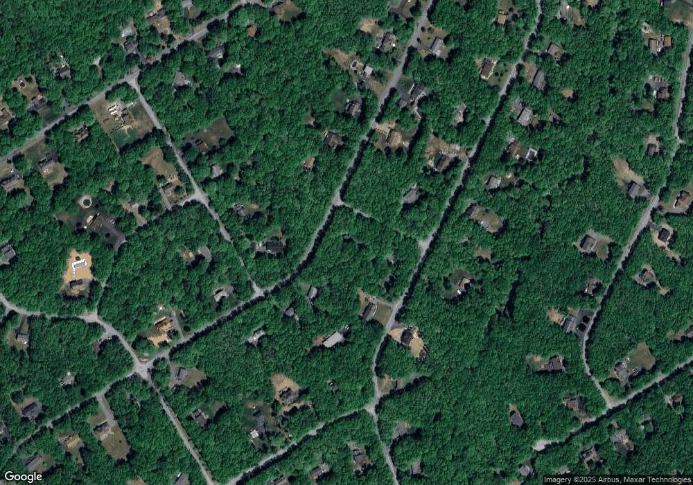 92 Pueblo Dr, Effort, PA 18330 - photo 1