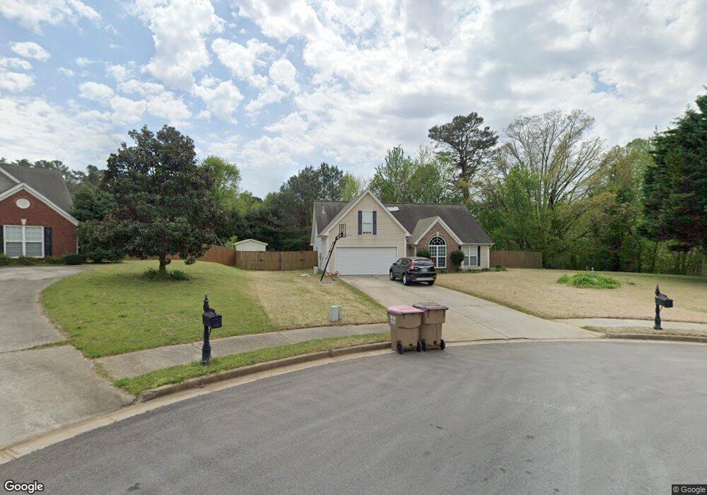 5647 Chinook Ct unit 24, Flowery Branch, GA 30542 - photo 1