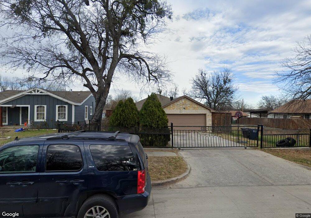 2516 NW Loraine St, Fort Worth, TX 76106 - photo 1