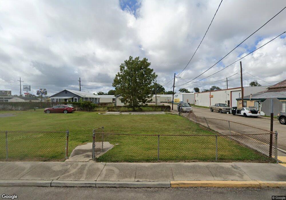 802 Lafayette St, Houma, LA 70360 - photo 1