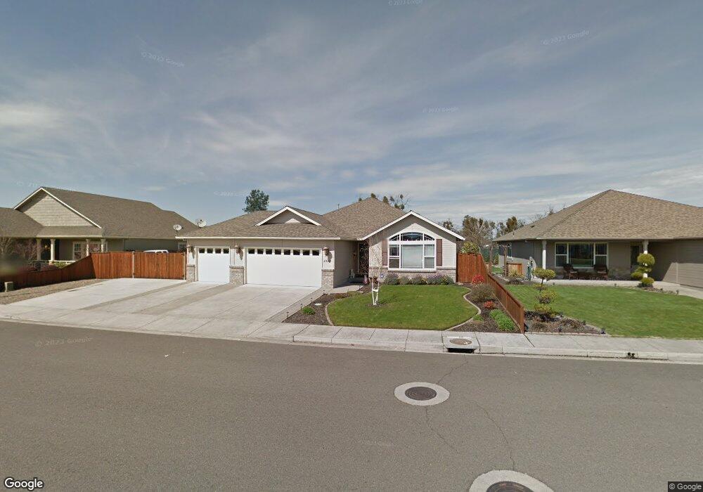 2339 Rabun Way, Central Point, OR 97502 - photo 1