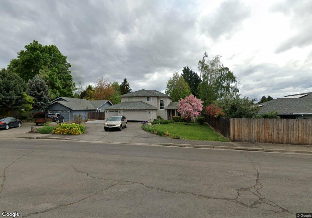 1387 Brook Ct, Medford, OR 97504 - photo 1