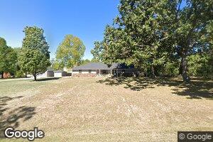 2389 W Sequoia Ln, Carthage, MO 64836
