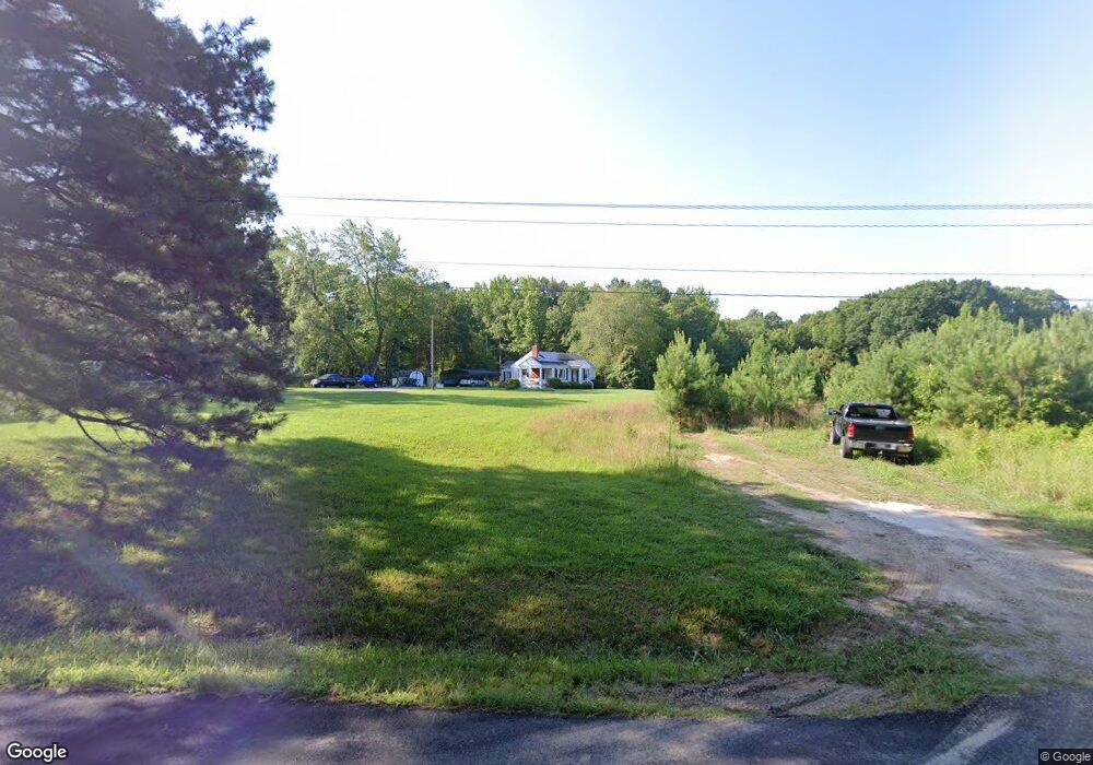 10215 Jamestown Rd, Ashland, VA 23005 - photo 1