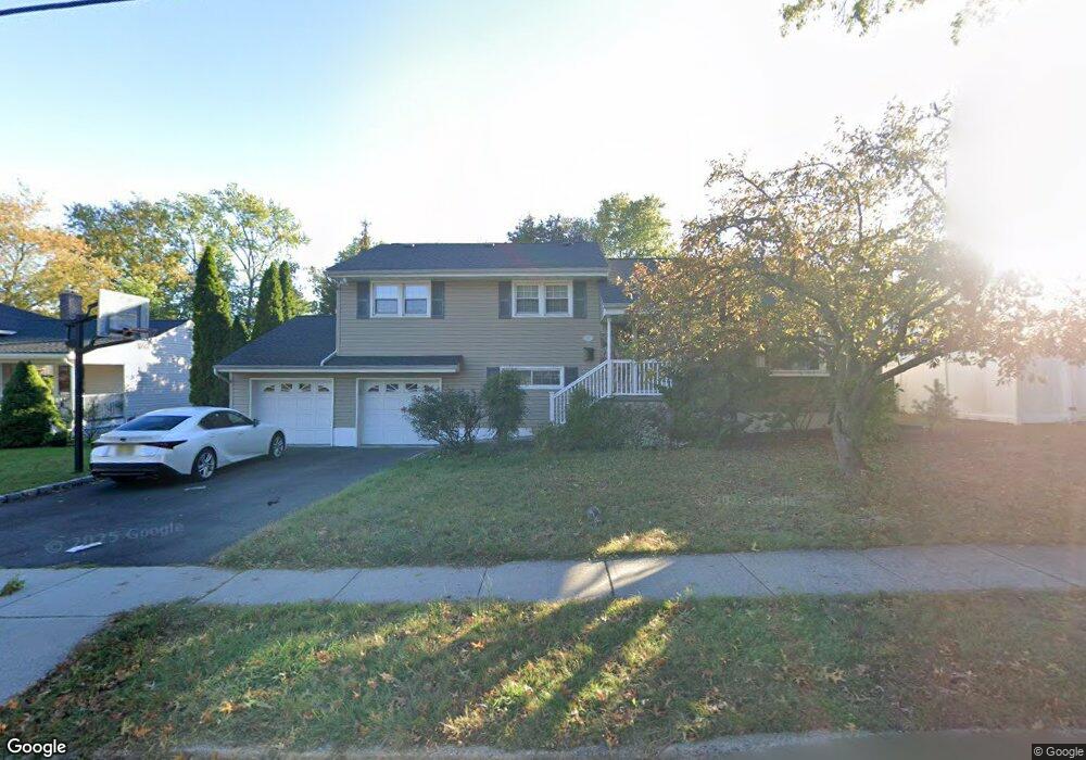 827 Schaefer Ave, Oradell, NJ 07649 - photo 1