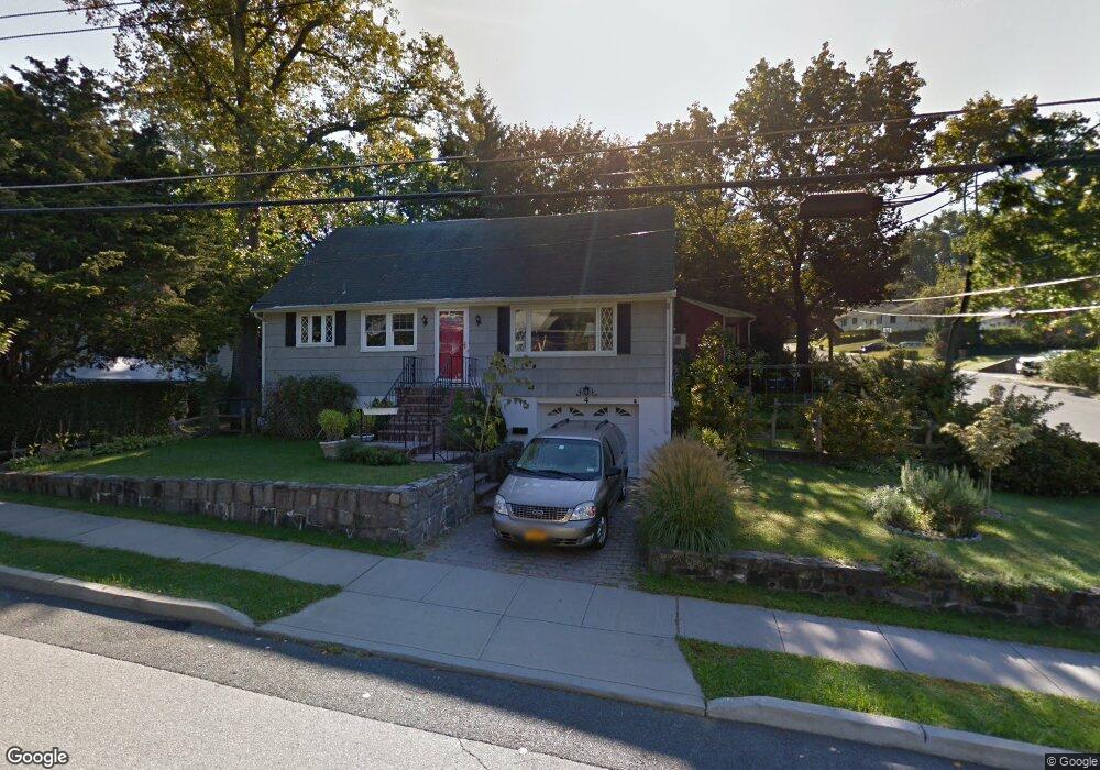 4 Radnor Ave, Croton On Hudson, NY 10520 - photo 1