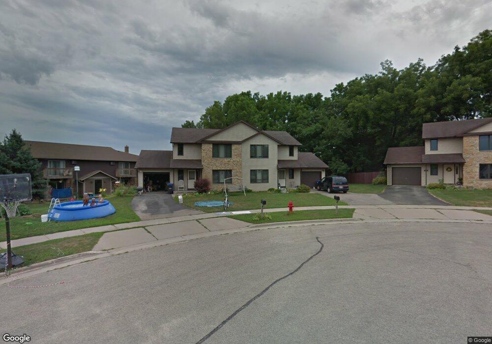 473 Waterman Ct, Oregon, WI 53575 - photo 1