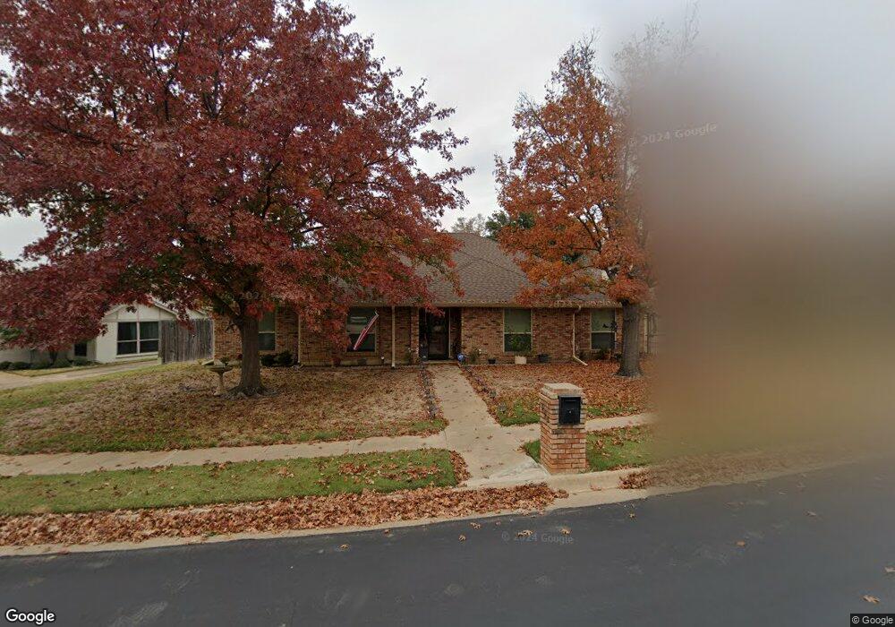 313 Eagle Dr, Bedford, TX 76021 - photo 1