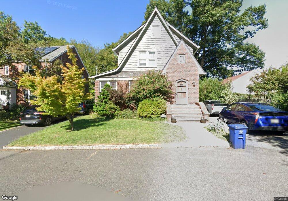 9 Mosswood Terrace, Maplewood, NJ 07040 - photo 1