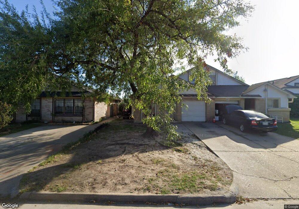 10028 Lasaber Ct, Houston, TX 77038 - photo 1