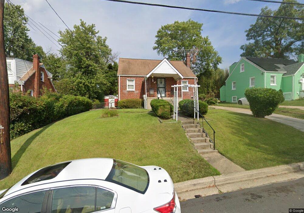 906 Karlson Ave, Hyattsville, MD 20783 - photo 1