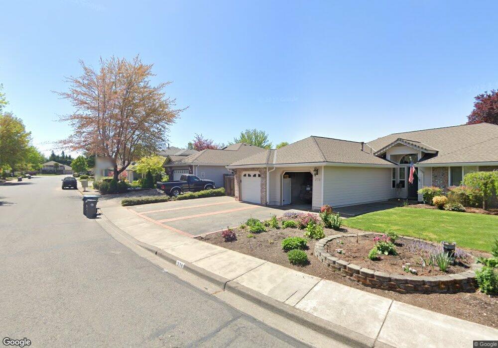 296 Brandon St, Central Point, OR 97502 - photo 1