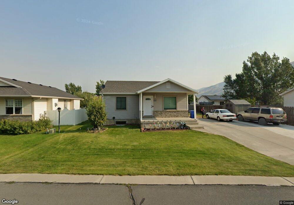125 Wapiti Loop, Hyrum, UT 84319 - photo 1