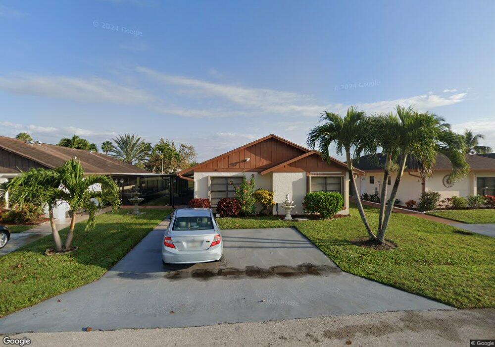 5411 Mendoza St unit 79B, West Palm Beach, FL 33415 - photo 1