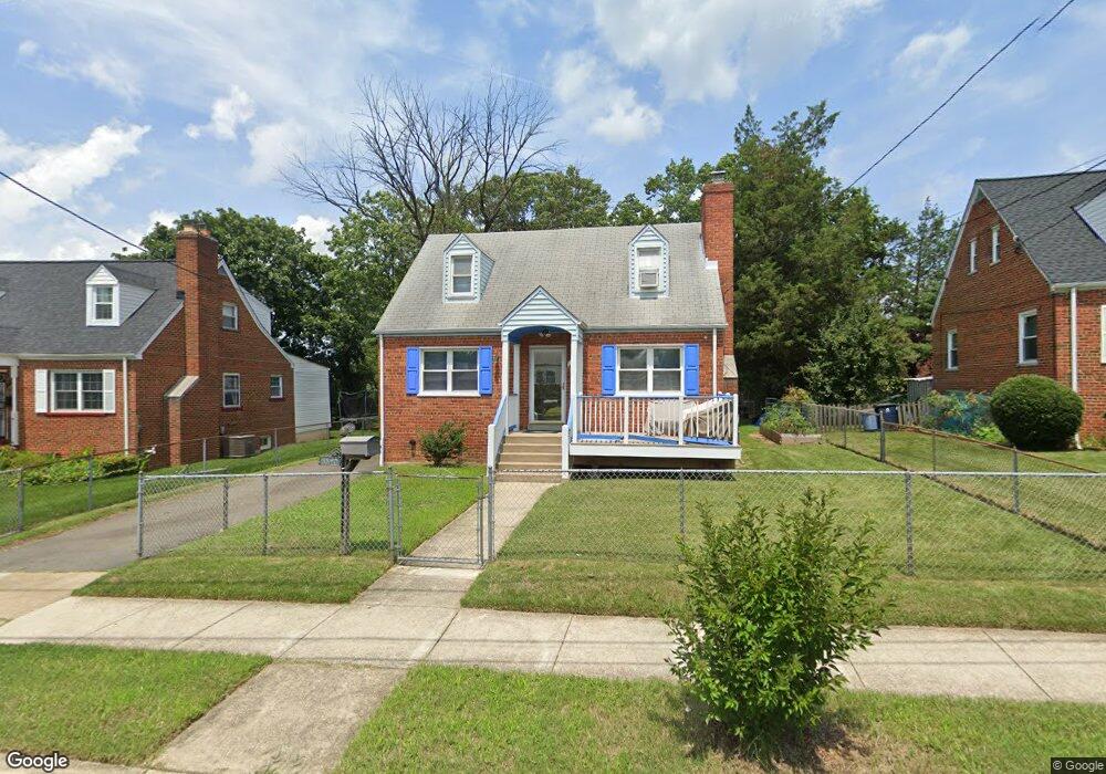5520 Kennedy St, Riverdale, MD 20737 - photo 1