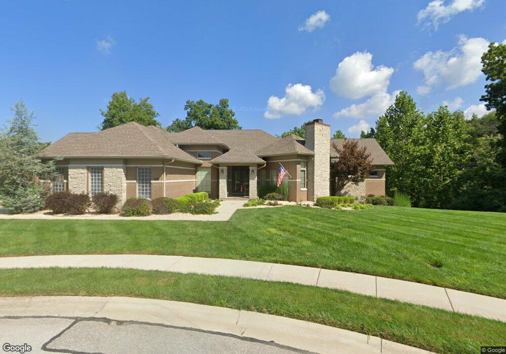 905 Shadow Creek Ct, Caseyville, IL 62232 - photo 1