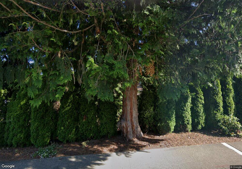 8806 Points Dr NE, Yarrow Point, WA 98004 - photo 1