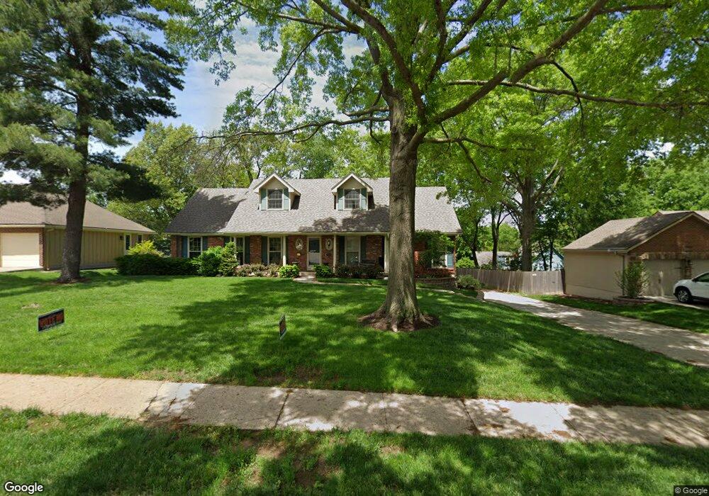 10610 W 53rd St, Shawnee, KS 66203 - photo 1